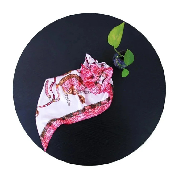 NEW Women's Chic Pink Ribbons Pearls and Gold Scarf - Picture 5 of 5